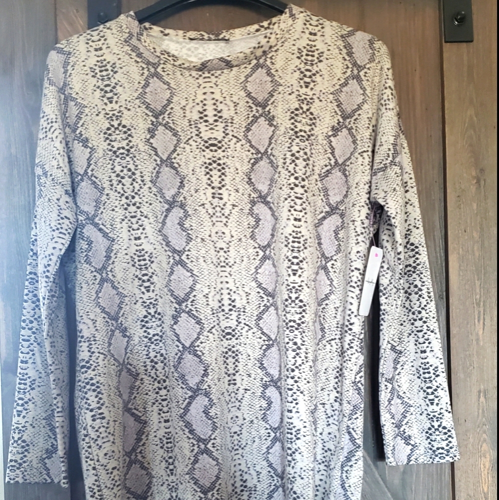 Bom Bom Snake skin blouse